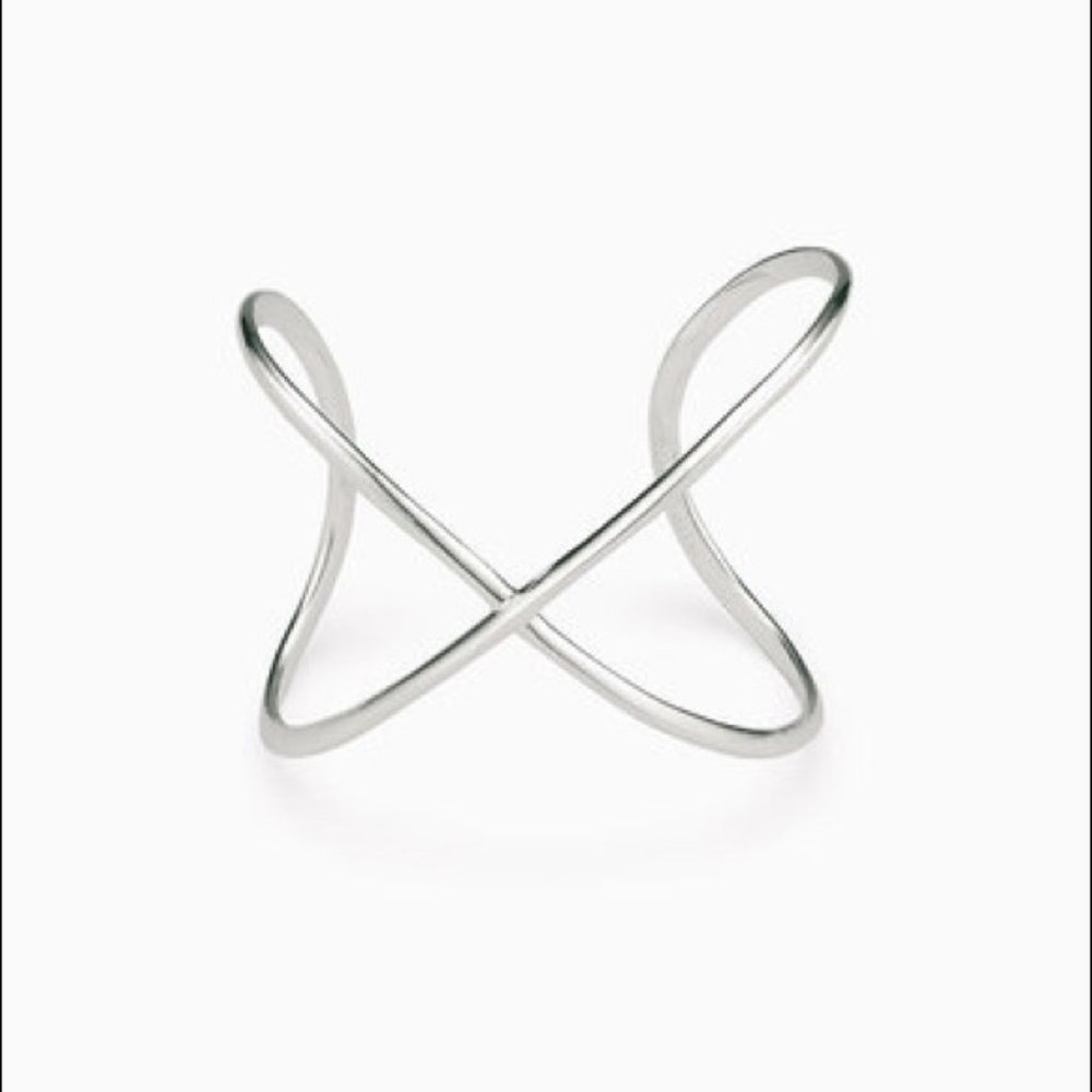 Stella & Dot Sculpted X Cuff